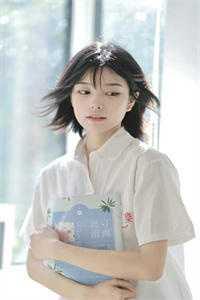 听到我死后前男友直接跳楼了