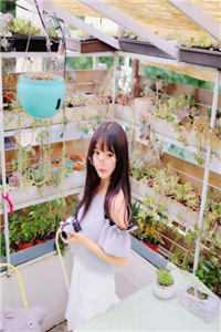 播放穿越者旅行的电影院