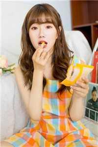 叠放在院子里后