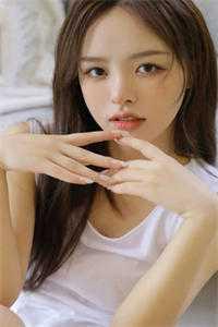 哥哥非要买八万八的法拉利,我劝他不要冲动,他直接开车将我撞死陈妈妈天白 哥哥非要买八万八的法拉利,我劝他不要冲动,他直接开车将我撞死陈妈妈天白