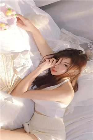 人刚穿越，开局强制退役 文